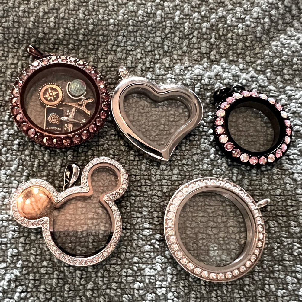 Origami Owl Lockets